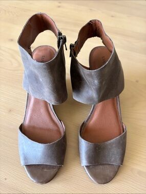 Lucky Brand Brown Leather Open-Toe Ankle Cuff Heels